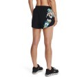 Дамски шорти UnderArmour FlyBy 2.0 Floral